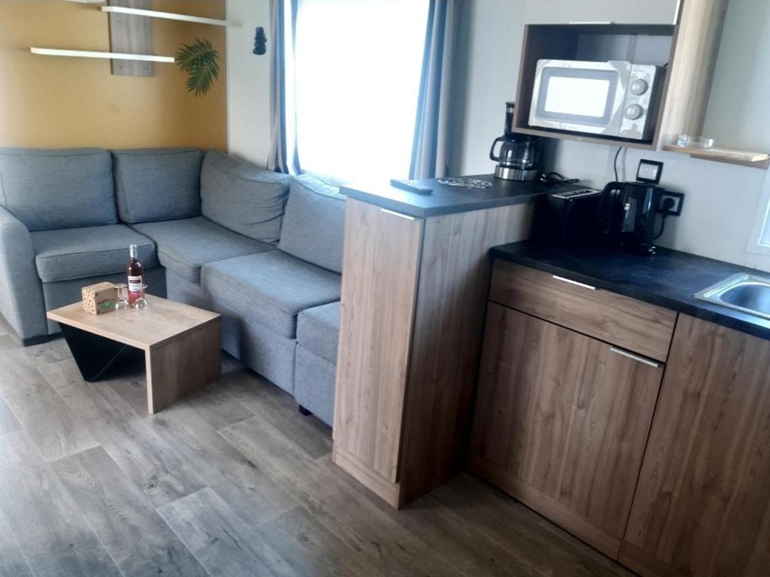 Camping Des Dunes De Contis Mobilhome 3Ch, แซ็งต์-จูเลียง-อ็อง-บอร์ง ภายนอก รูปภาพ